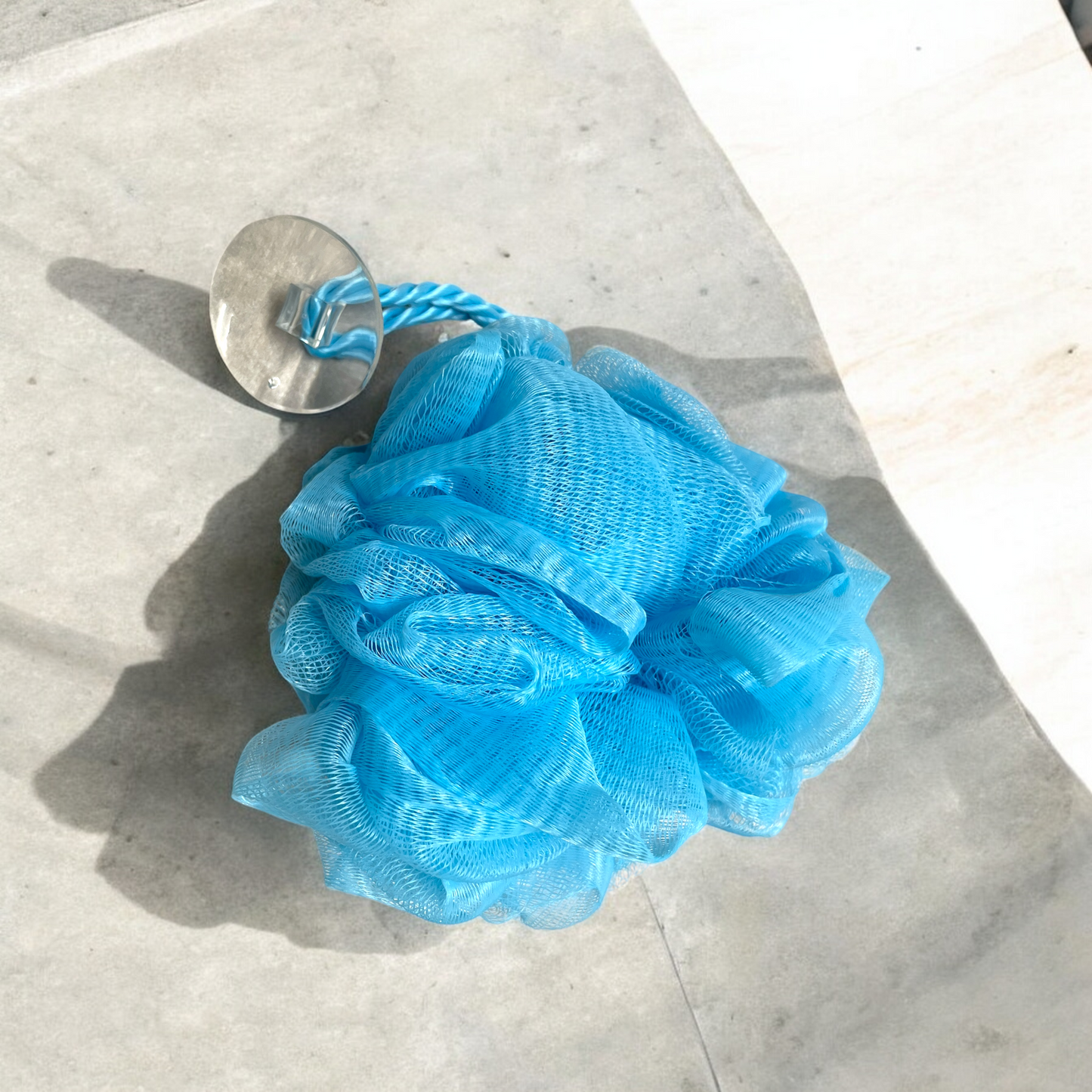 Mesh Pouf with Suction Cup Holder