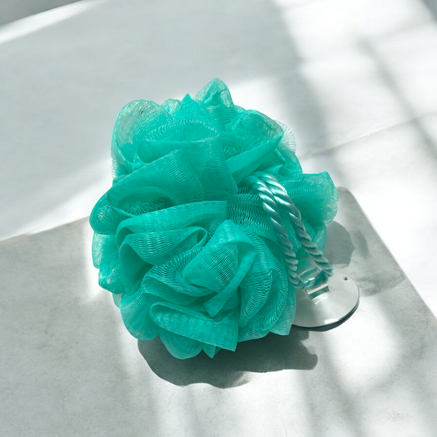 Mesh Pouf with Suction Cup Holder