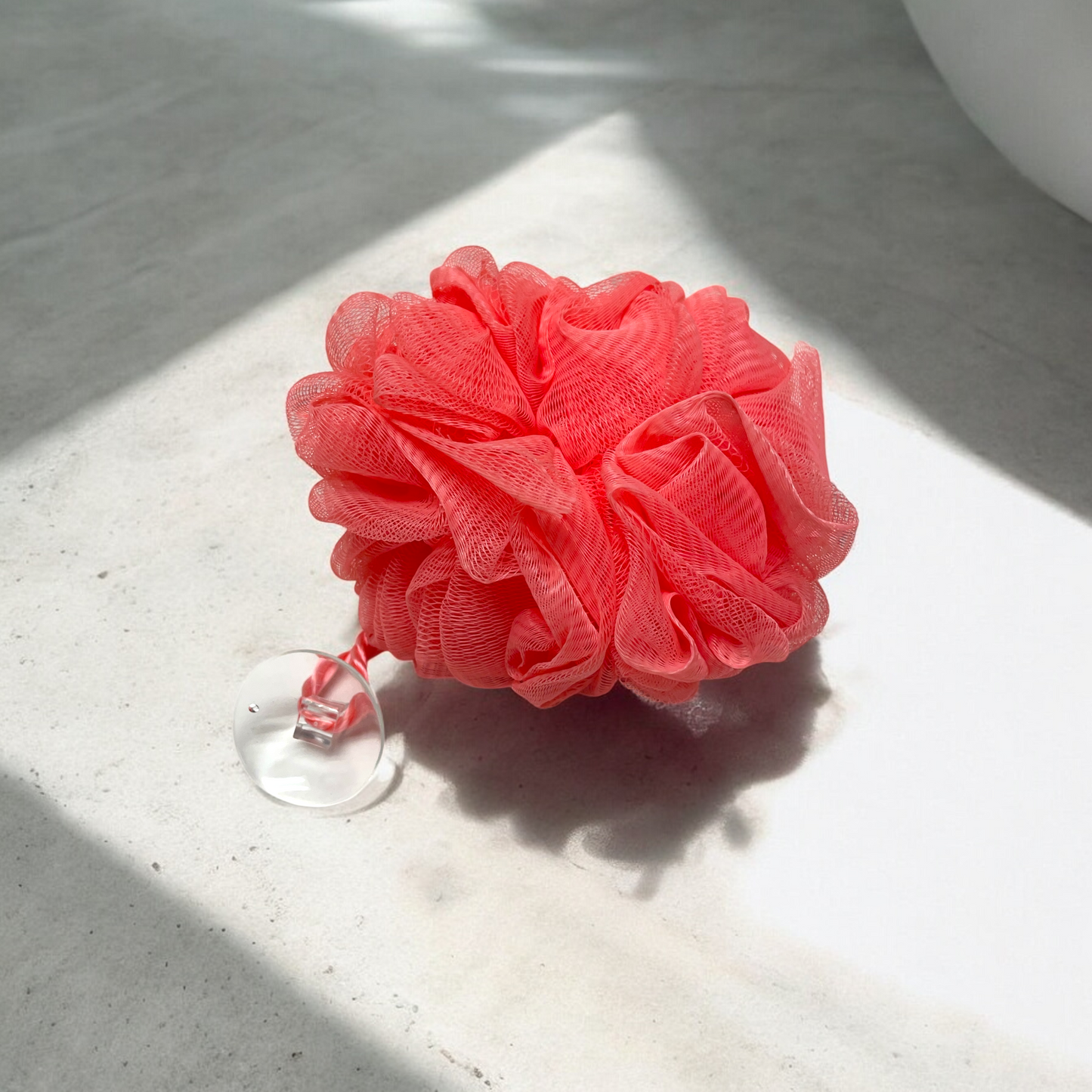 Mesh Pouf with Suction Cup Holder